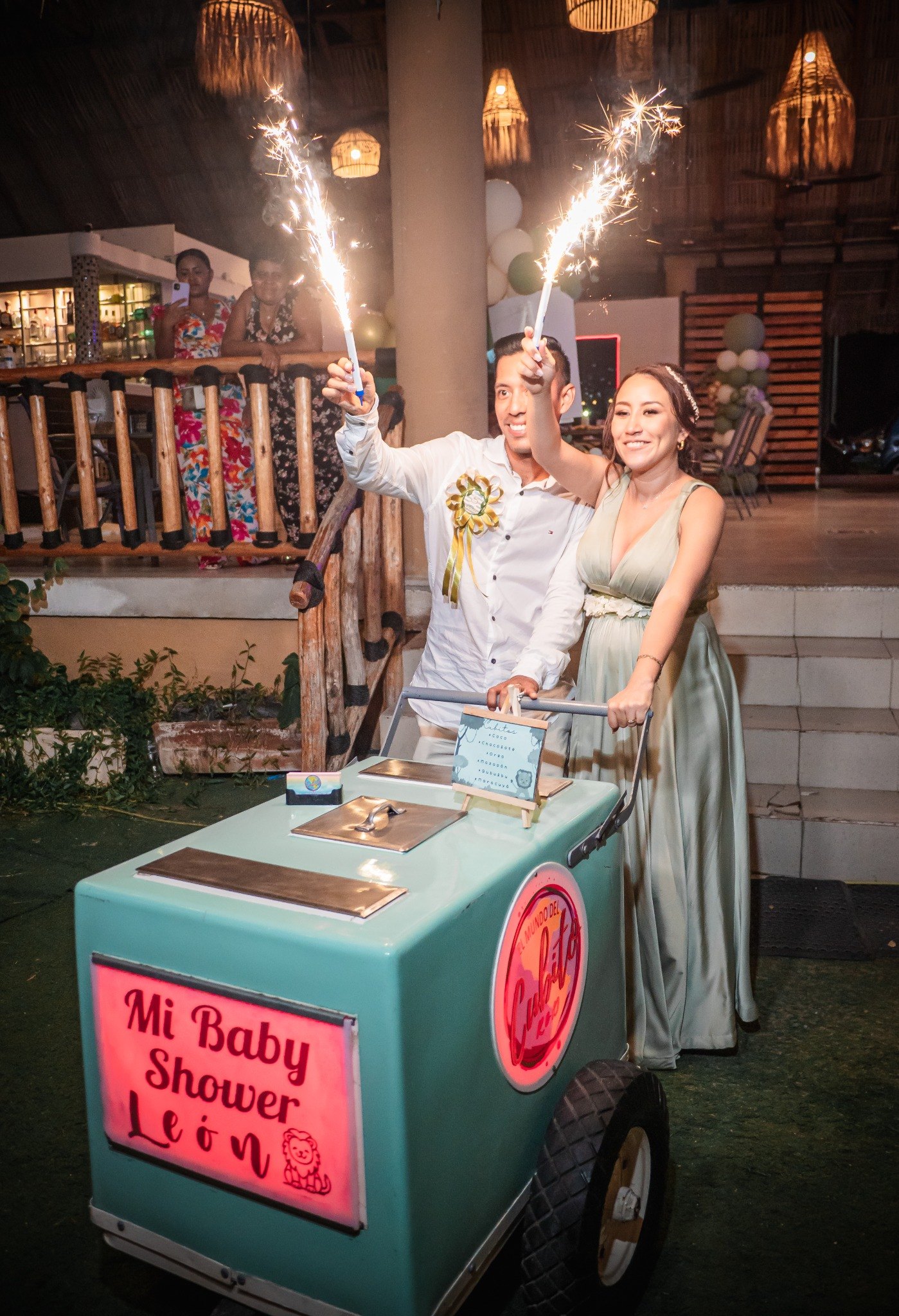 Servicio El Mundo del Cubito en baby shower